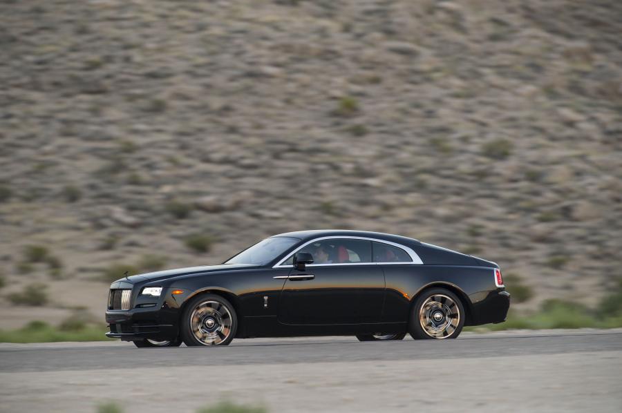  Rolls-Royce Wraith Black Badge 2016 года  (NA) (фото 22 из 30)